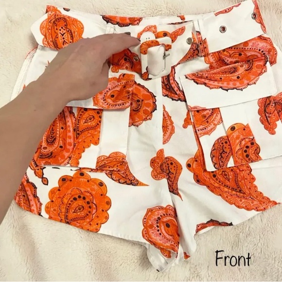 Shorts & Blouse set - Picture 10 of 12